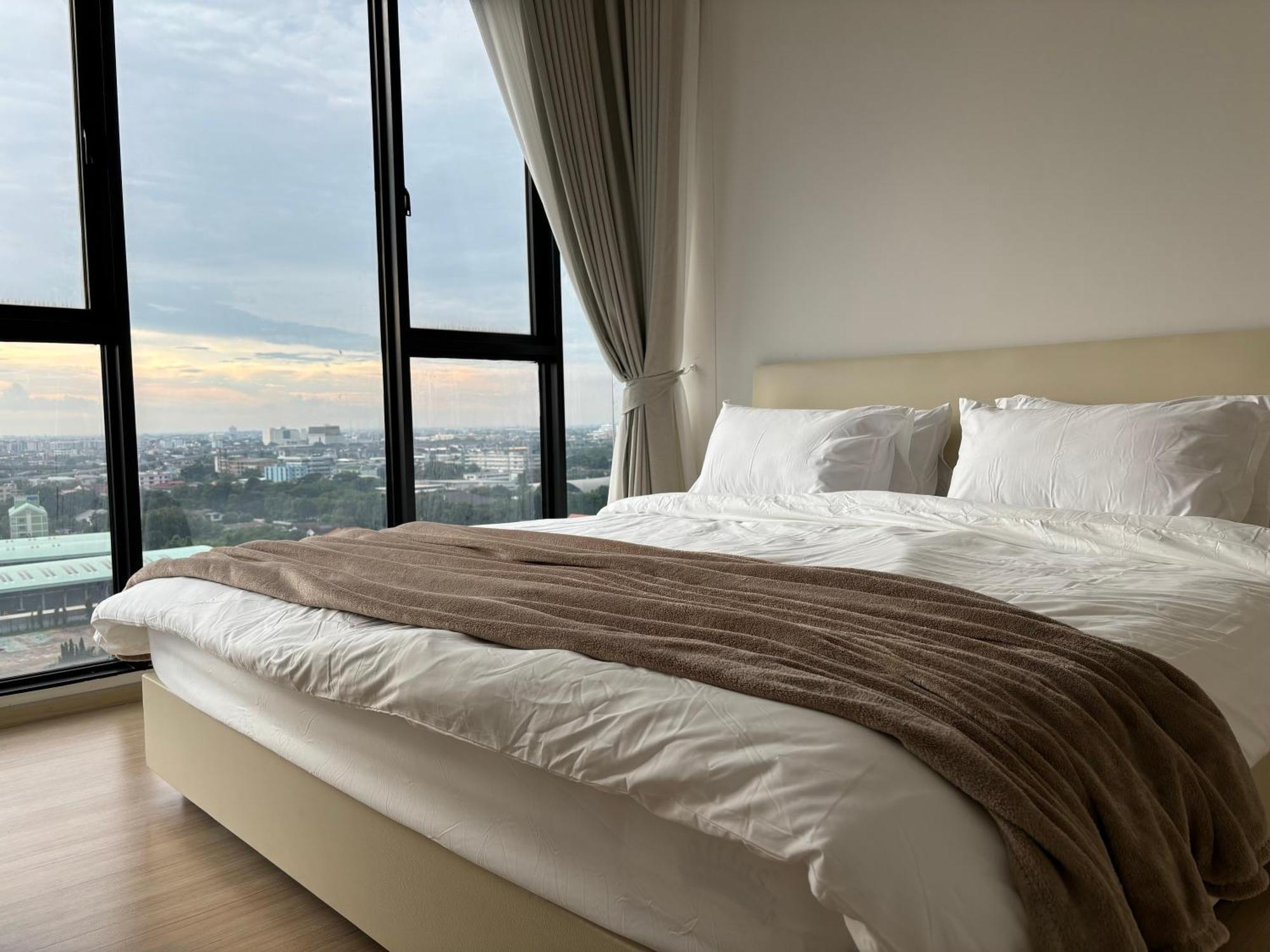 Entire Apartment Near Bts 2 Bedrooms With View Ban Song Hong Zewnętrze zdjęcie